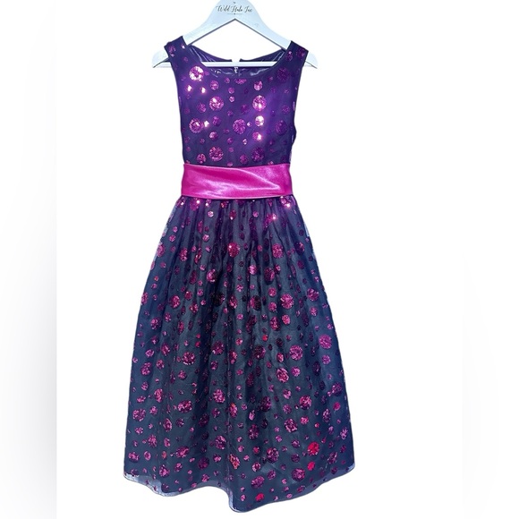 Elegant Girls Party Dress Size 12 Black Pouffy Dress W/Pink Sequin’s and Sash - Picture 4 of 16